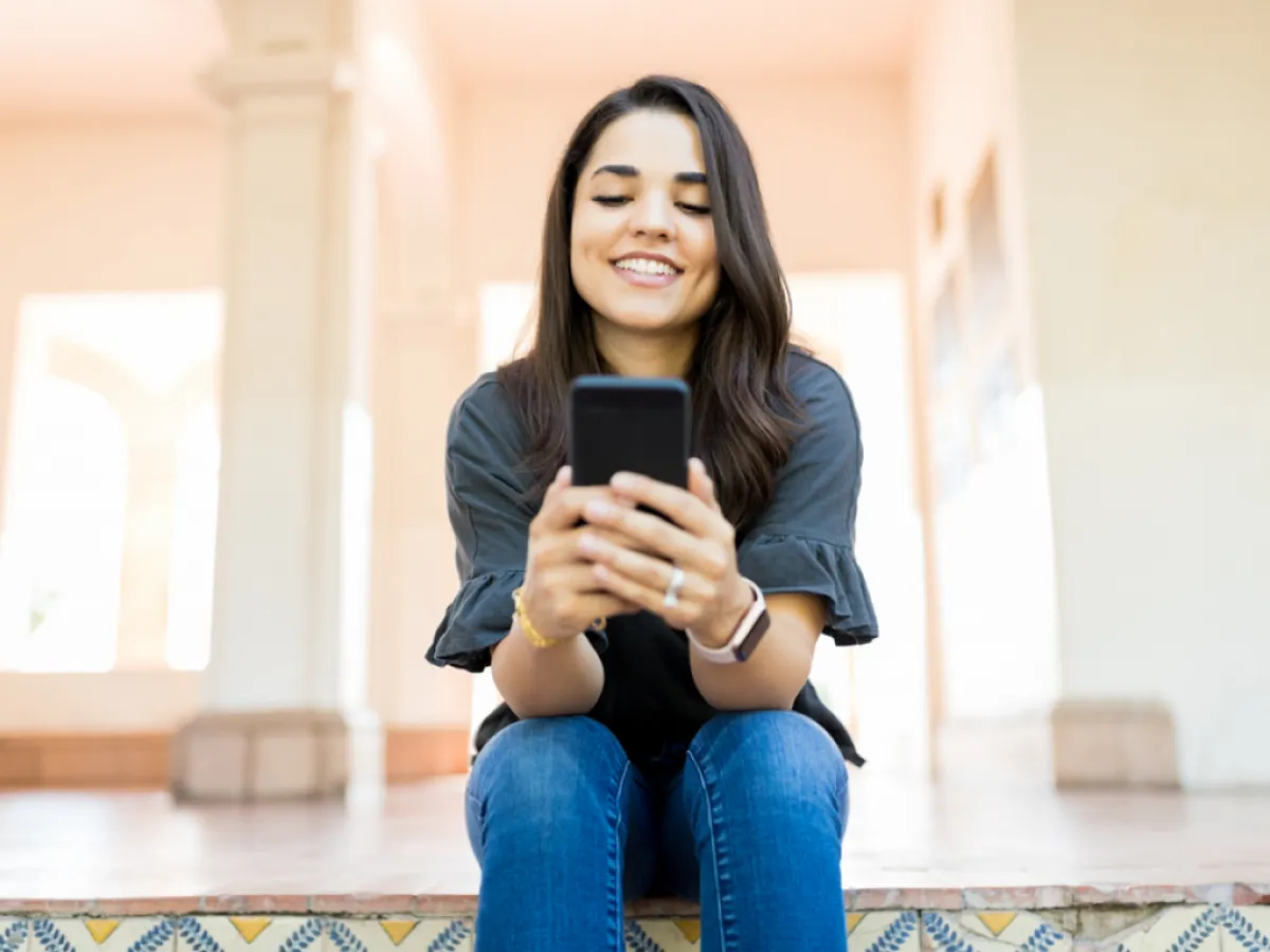 Online Dating Advice: How to Optimize Your Profile and Filter Out the Games